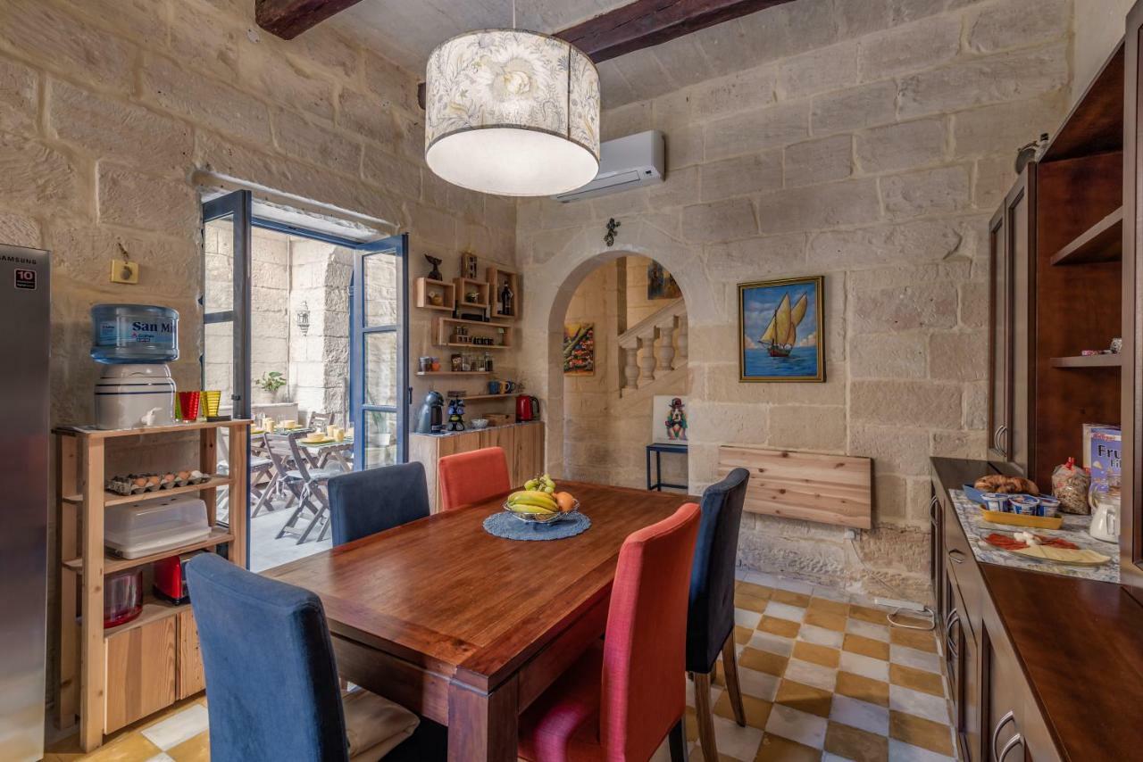 The Stonehouse Bed and Breakfast Saint Julian's Εξωτερικό φωτογραφία