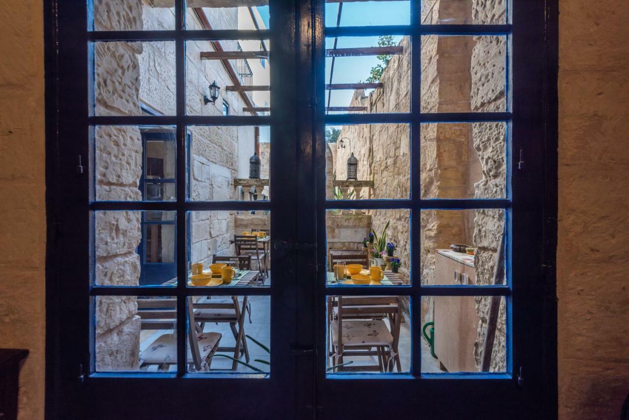 The Stonehouse Bed and Breakfast Saint Julian's Εξωτερικό φωτογραφία